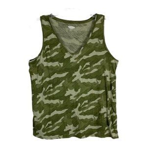 Old Navy Womens Shirt Size Medium Easy Wear Green Camo Tank Top V Neck